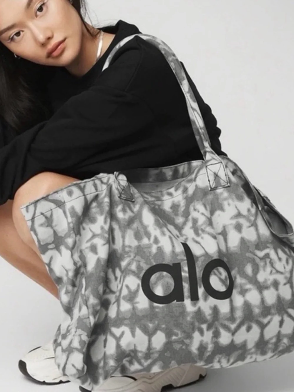 Alo Gym Bag